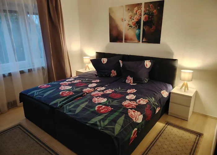 Koblenzliebe Rhein Ferienwohnung 3-Zimmer Garten Parking